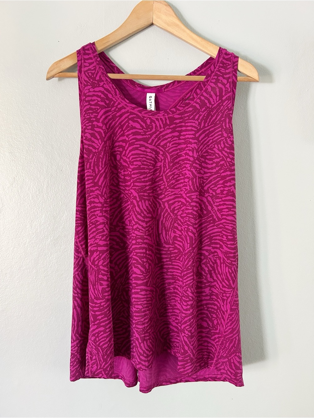 Athleta • Fuchsia Pink zebra print fitness workout tank